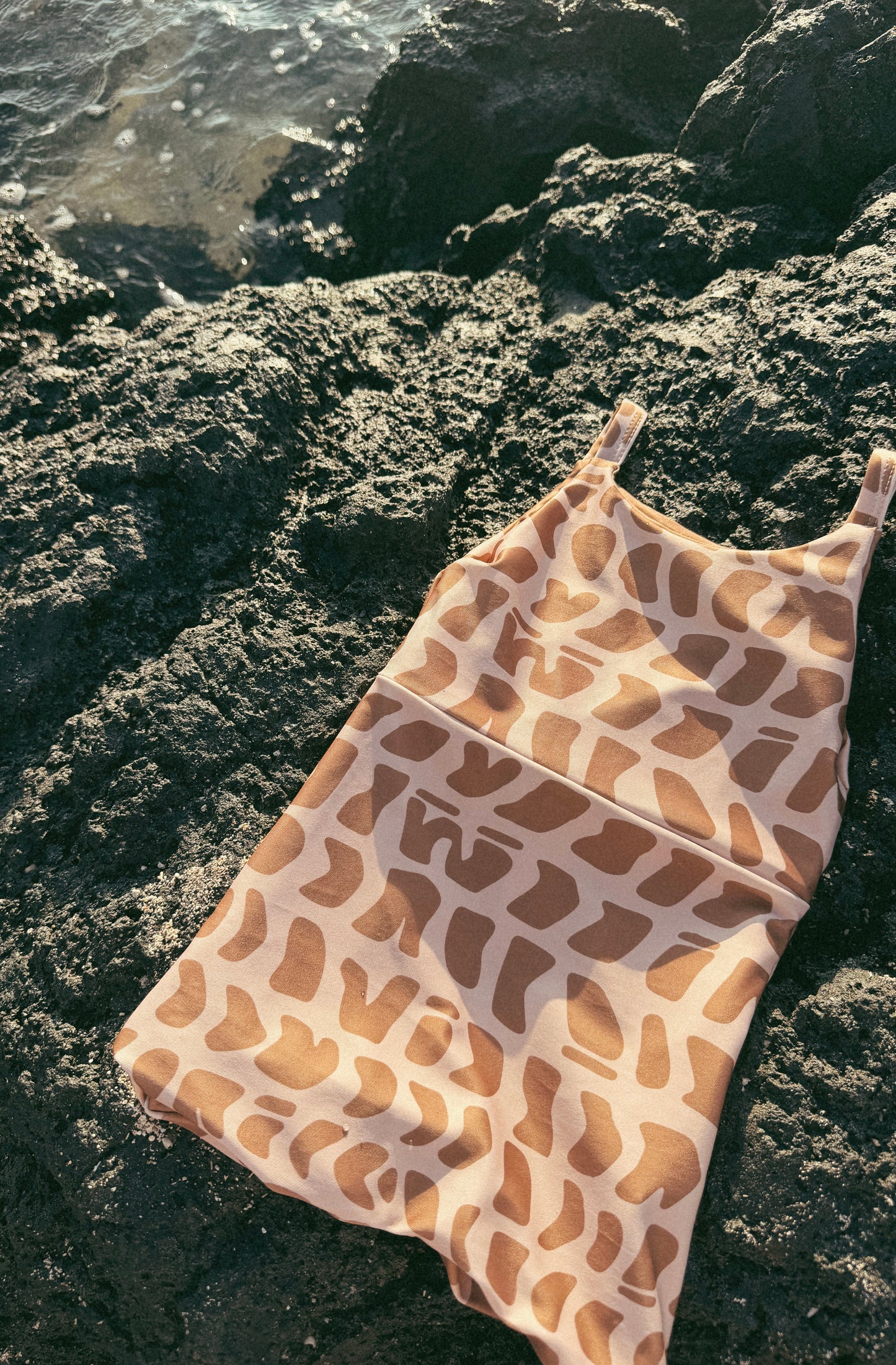 Honey Kayla Suit - Hebrew